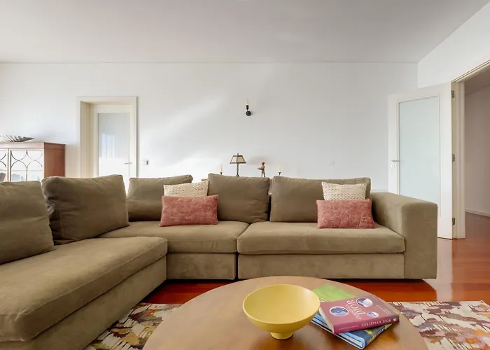 Apartman Skyview 2br With Balcony And Garage