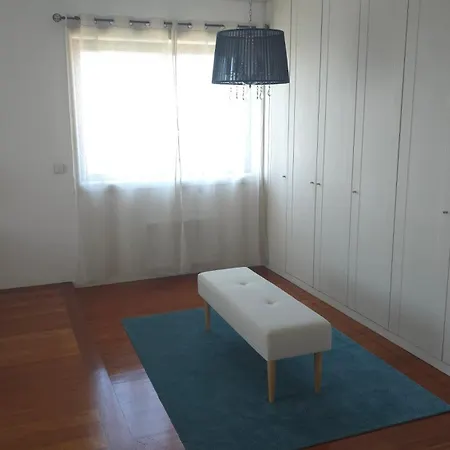 Skyview 2br With Balcony And Garage Porto