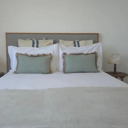 Skyview 2br With Balcony And Garage דירה