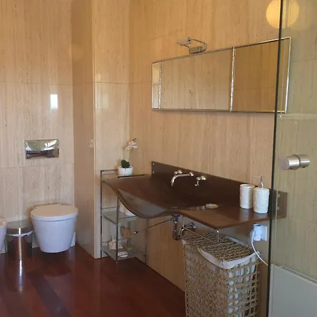 דירה Skyview 2br With Balcony And Garage פורטו