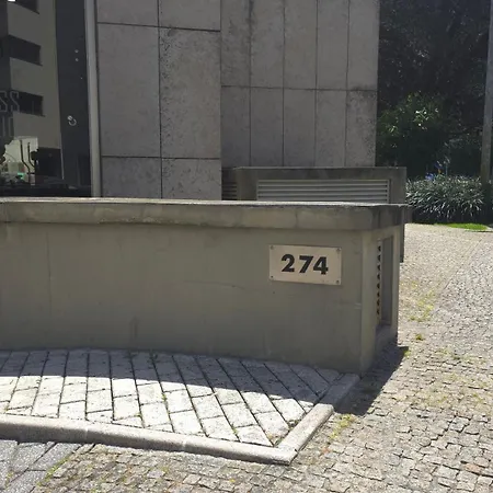 Skyview 2br With Balcony And Garage Apartamento *