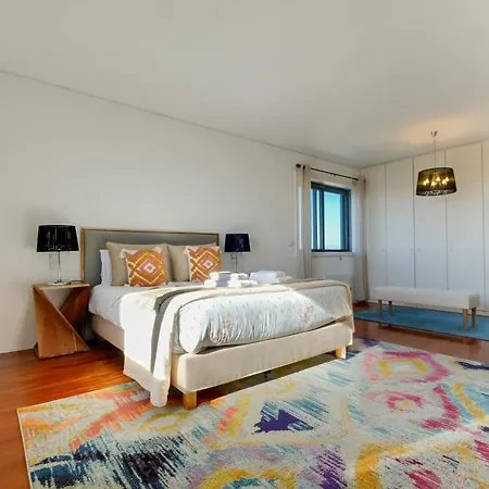 Apartamento Skyview 2br With Balcony And Garage Porto