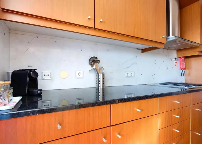 Apartment Skyview 2br With Balcony And Garage Porto